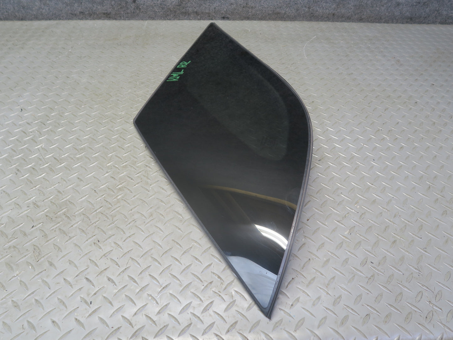 12-18 Mercedes W166 GLE Ml-class  Rear Right Quarter Window Glass OEM