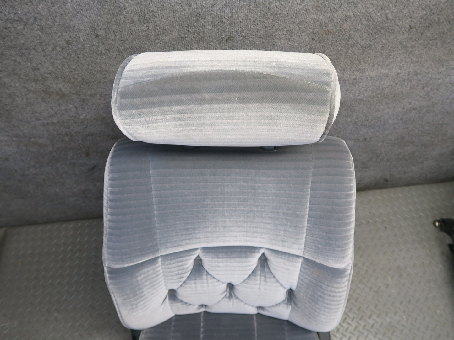 84-88 Toyota Cressida MX73 Luxury Sedan Front & Rear Velour Seat Blue Set OEM
