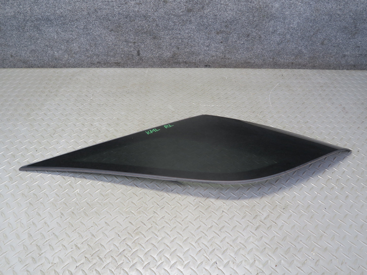 12-18 Mercedes W166 GLE ML350 Rear Left Quarter Window Glass OEM