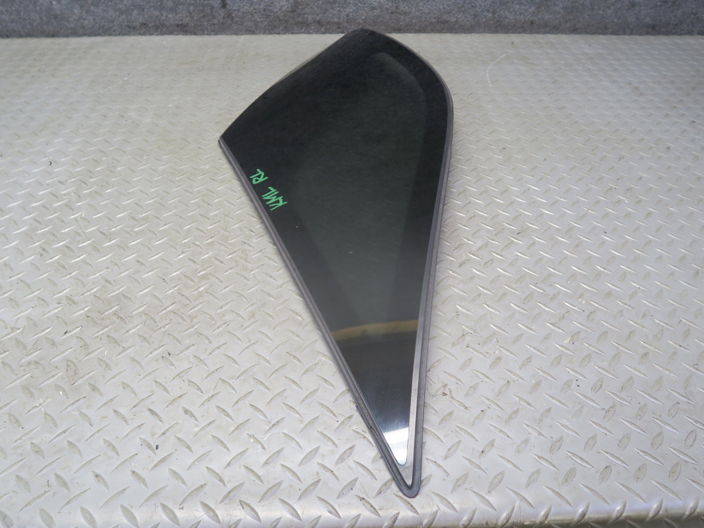 12-18 Mercedes W166 GLE ML350 Rear Left Quarter Window Glass OEM