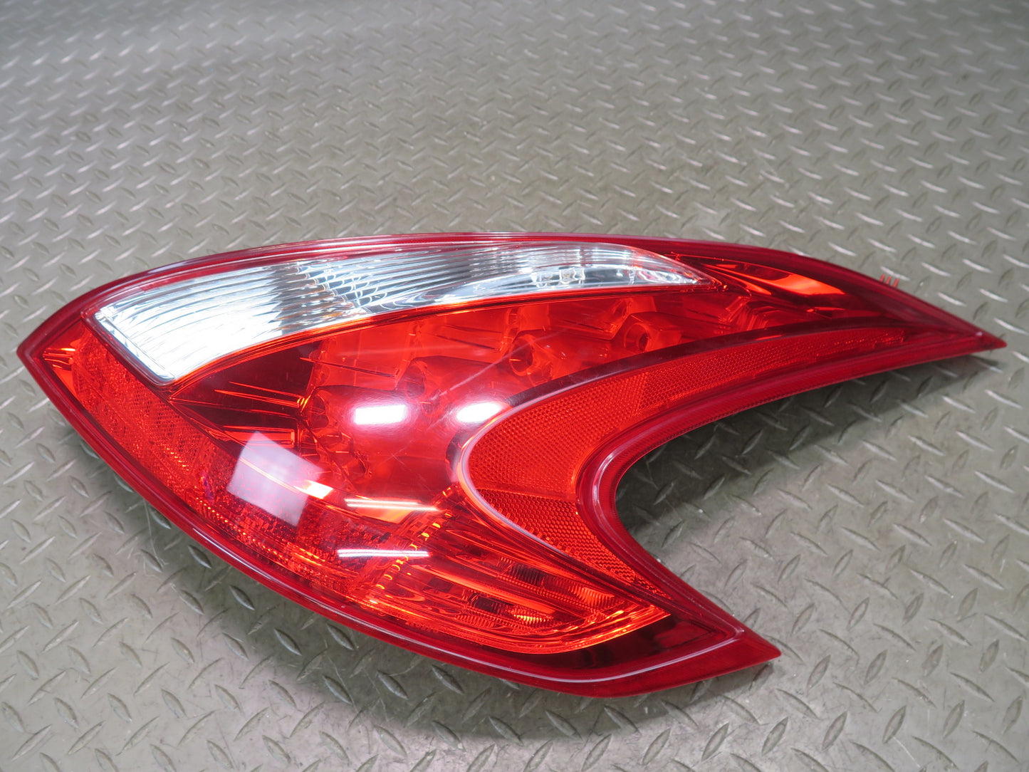 09-17 Nissan Z34 370Z Rear Right LED Tail Light Lamp OEM