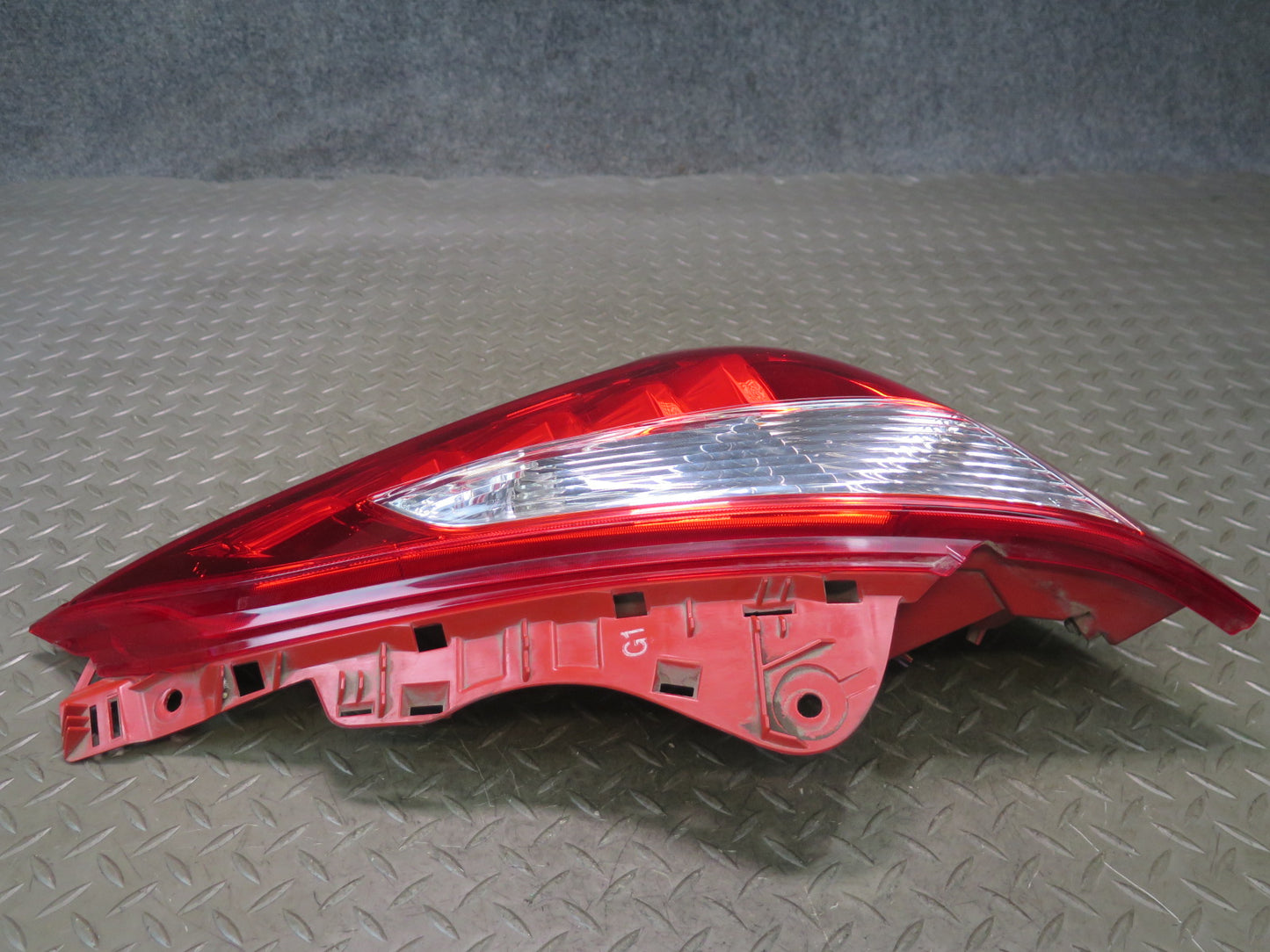 09-17 Nissan Z34 370Z Rear Right LED Tail Light Lamp OEM
