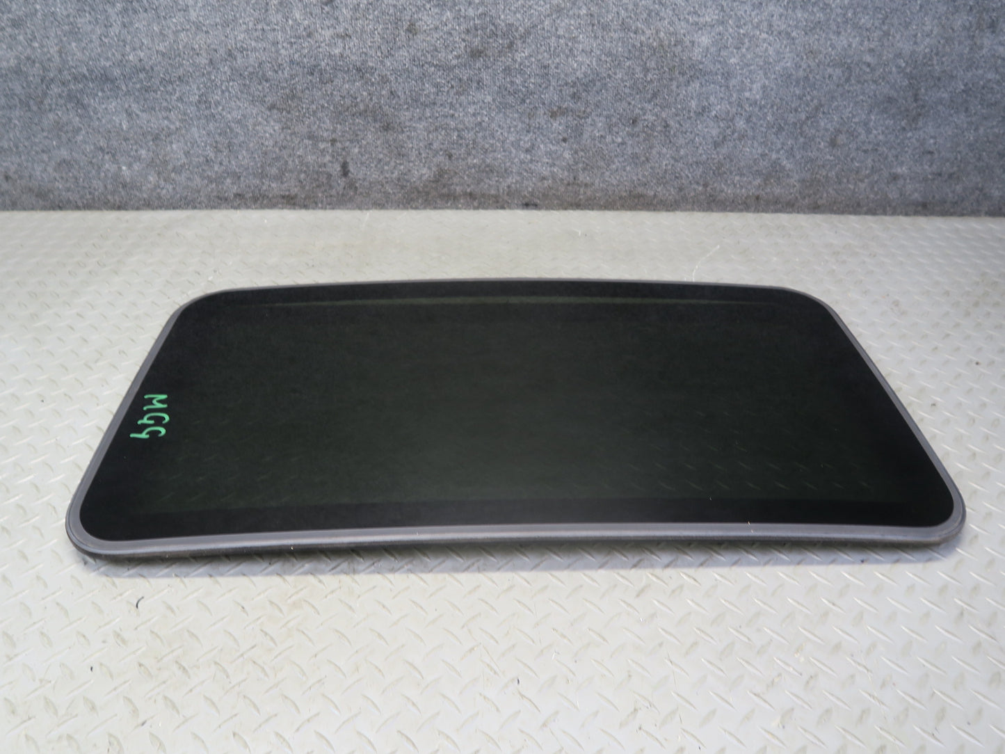 2014-2020 Maserati Ghibli M157 Upper Sunroof Moon Roof Glass Window
