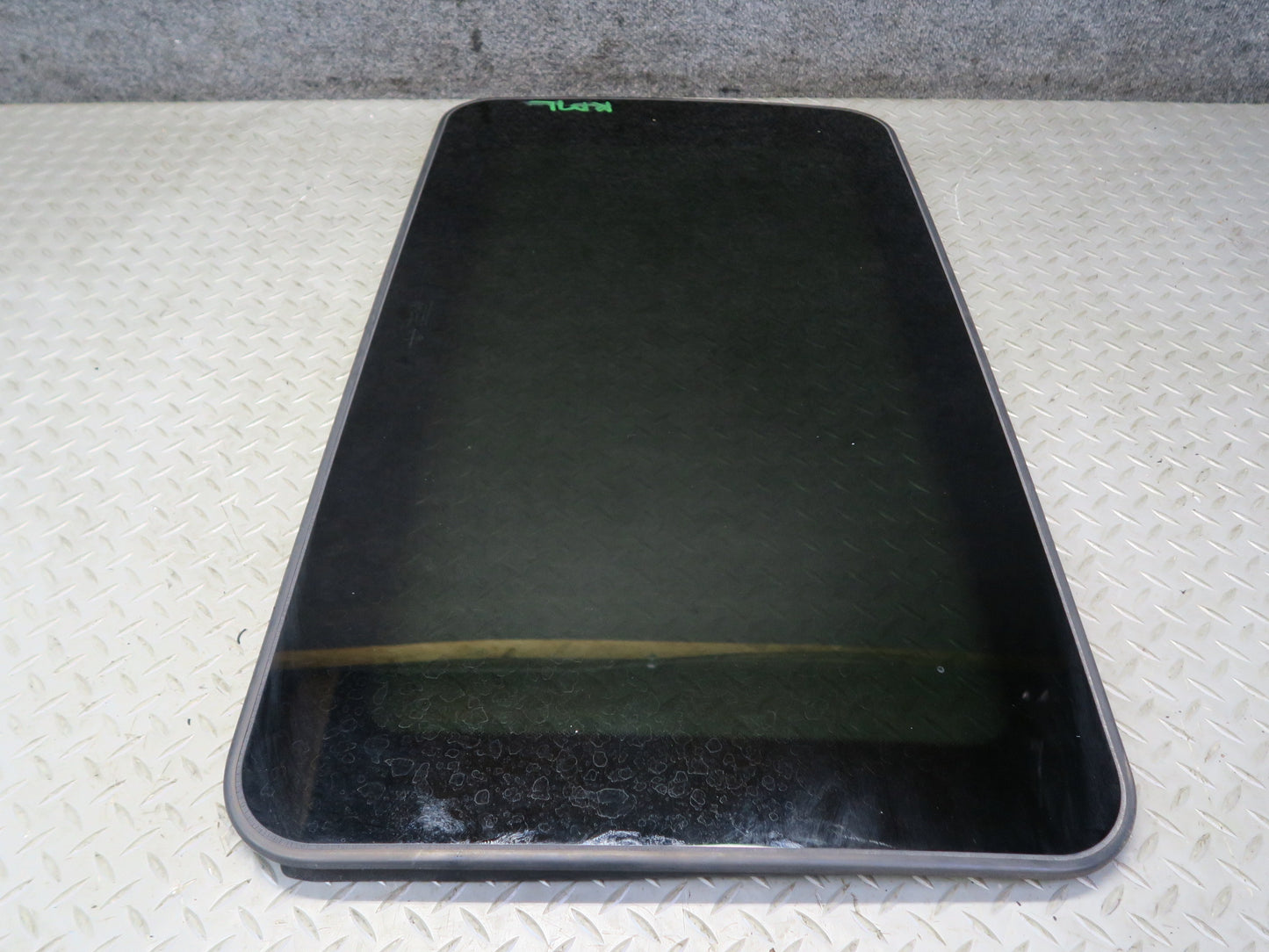 12-18 Mercedes W166 GLE Ml-class Sunroof Moonroof Glass Panel 1667800021 OEM