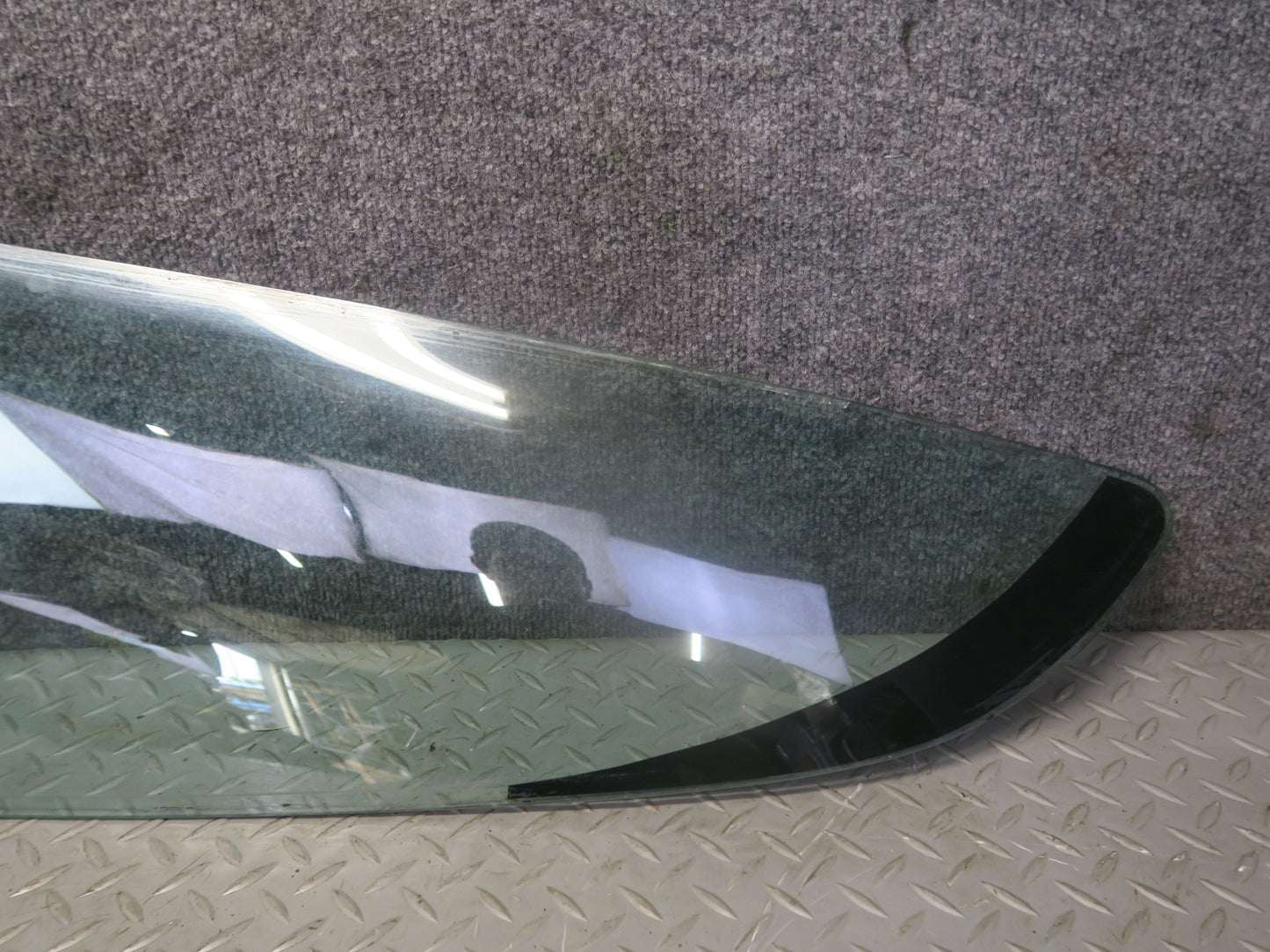1984-1991 Porsche 928 Rear Left Driver Side Quarter Glass Window