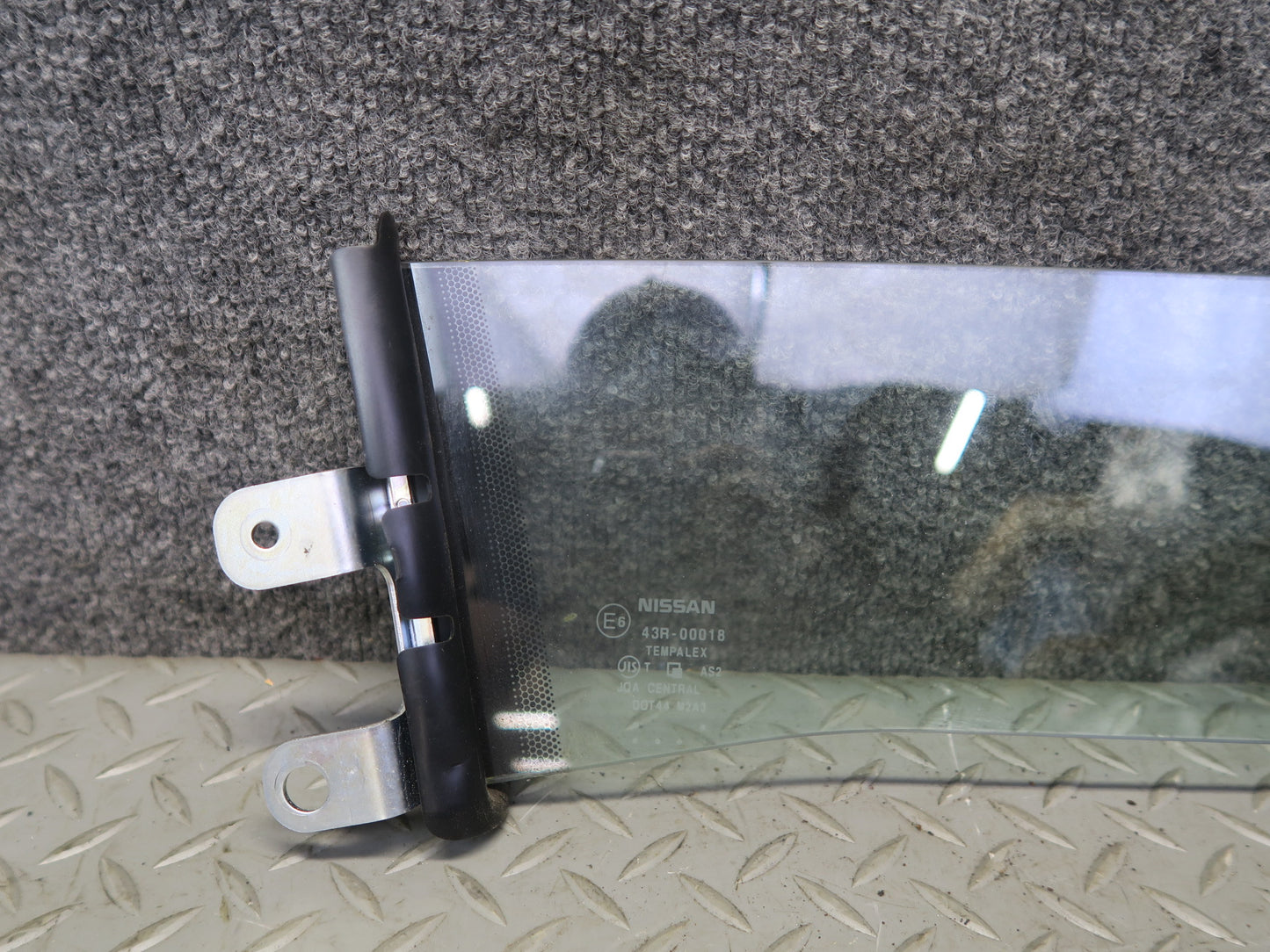 10-19 Nissan 370Z Z34 Convertible Rear Glass Air Wind Deflector Panel OEM