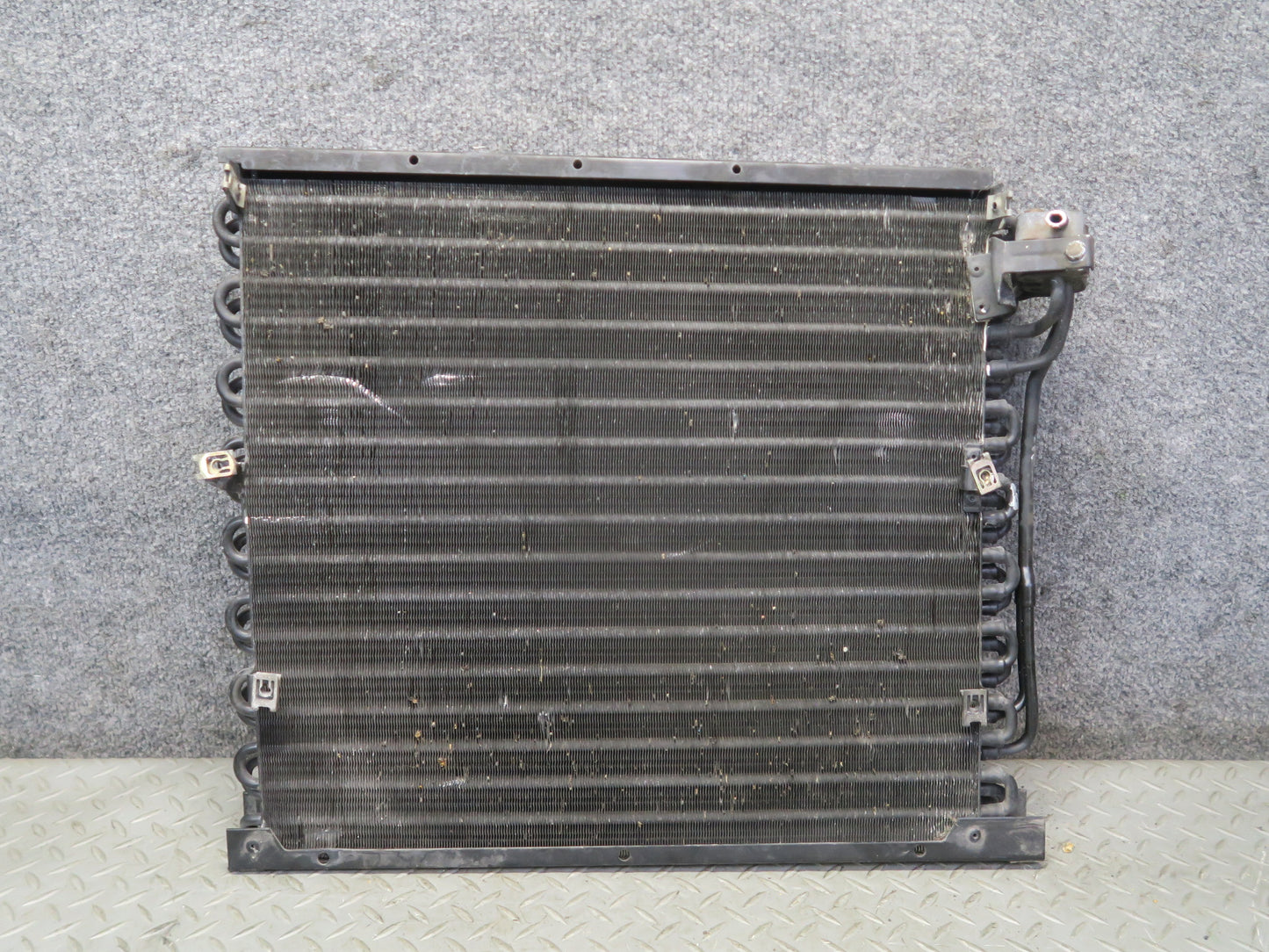 96-02 BMW E36/7 Z3 A/C Air Condition Condenser 8398181 OEM