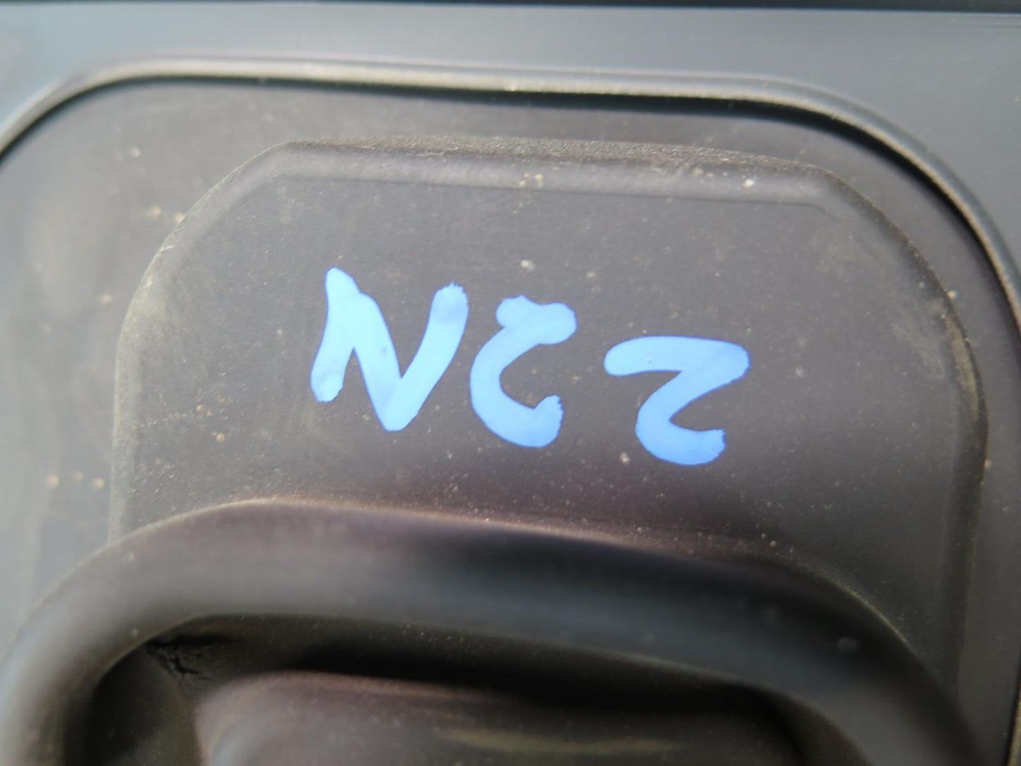 09-20 Nissan 370Z Z34 A/T Automatic Transmission Gear Shifter w Knob Assy OEM
