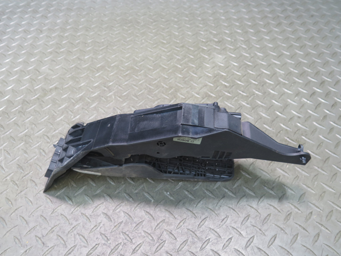 09-20 Nissan Z34 370Z Gas Accelerator Throttle Pedal Assembly 18002-1NC0C OEM