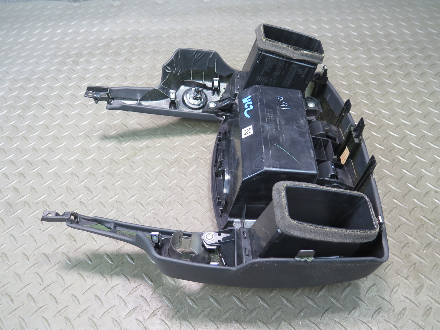 09-20 Nissan Z34 370Z Dash Center Air Vent Storage Box Trim Bezel OEM
