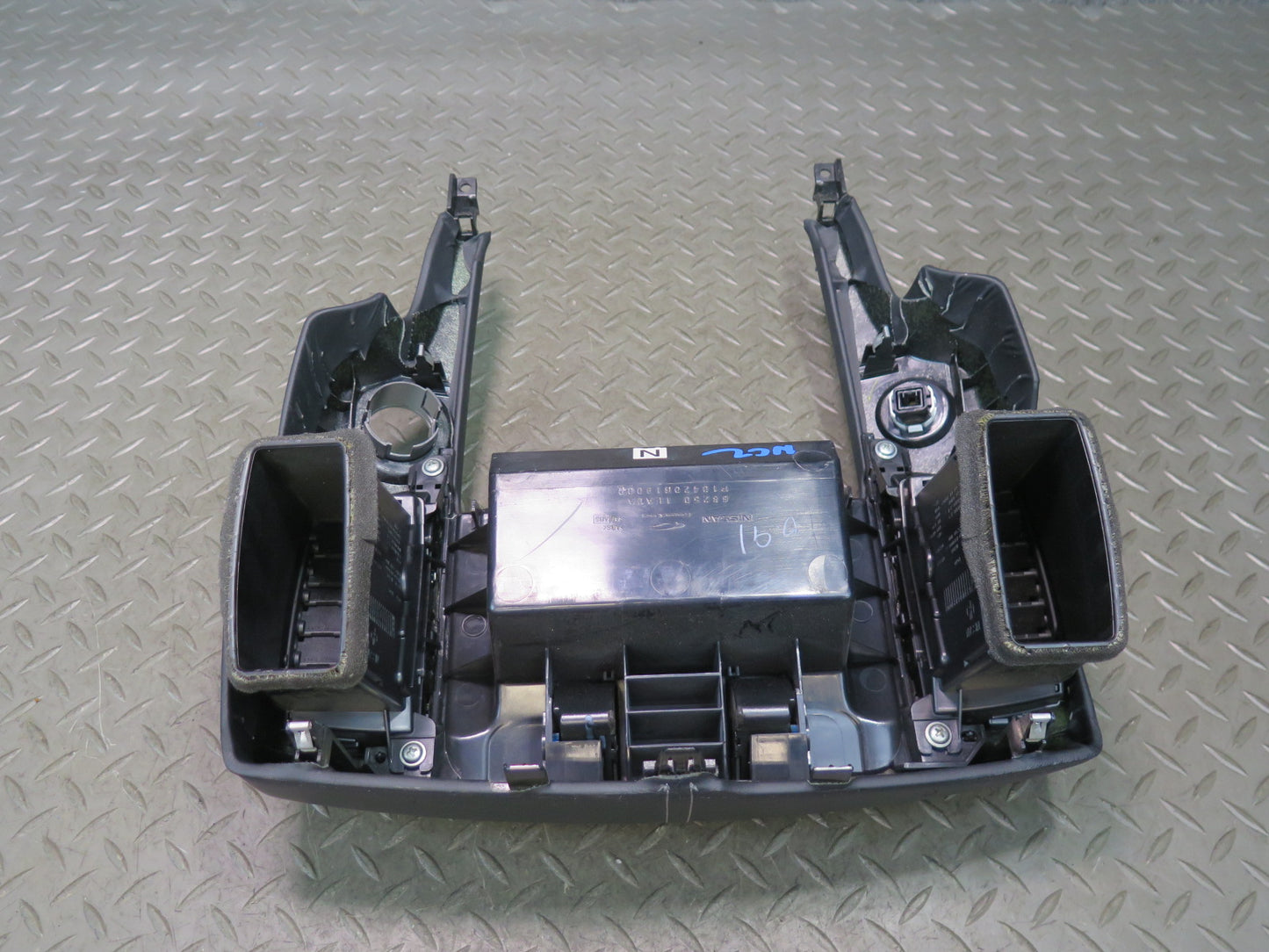09-20 Nissan Z34 370Z Dash Center Air Vent Storage Box Trim Bezel OEM
