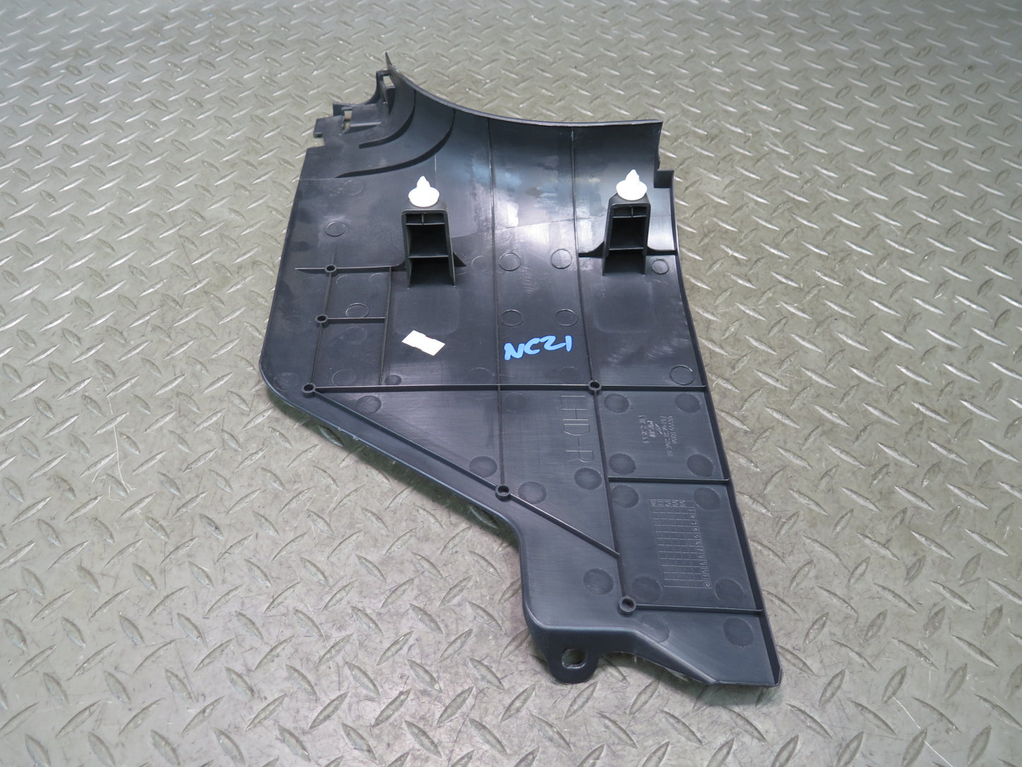09-20 Nissan Z34 370Z Set of 2 Front Right & Left Kick Trim Cover Panel OEM