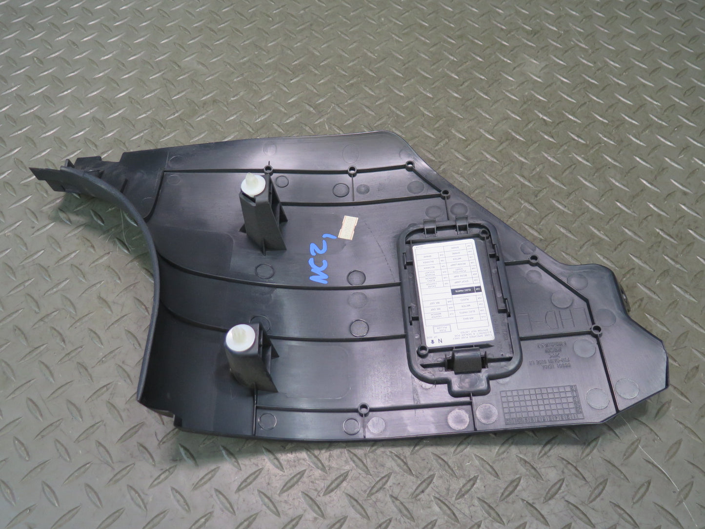 09-20 Nissan Z34 370Z Set of 2 Front Right & Left Kick Trim Cover Panel OEM