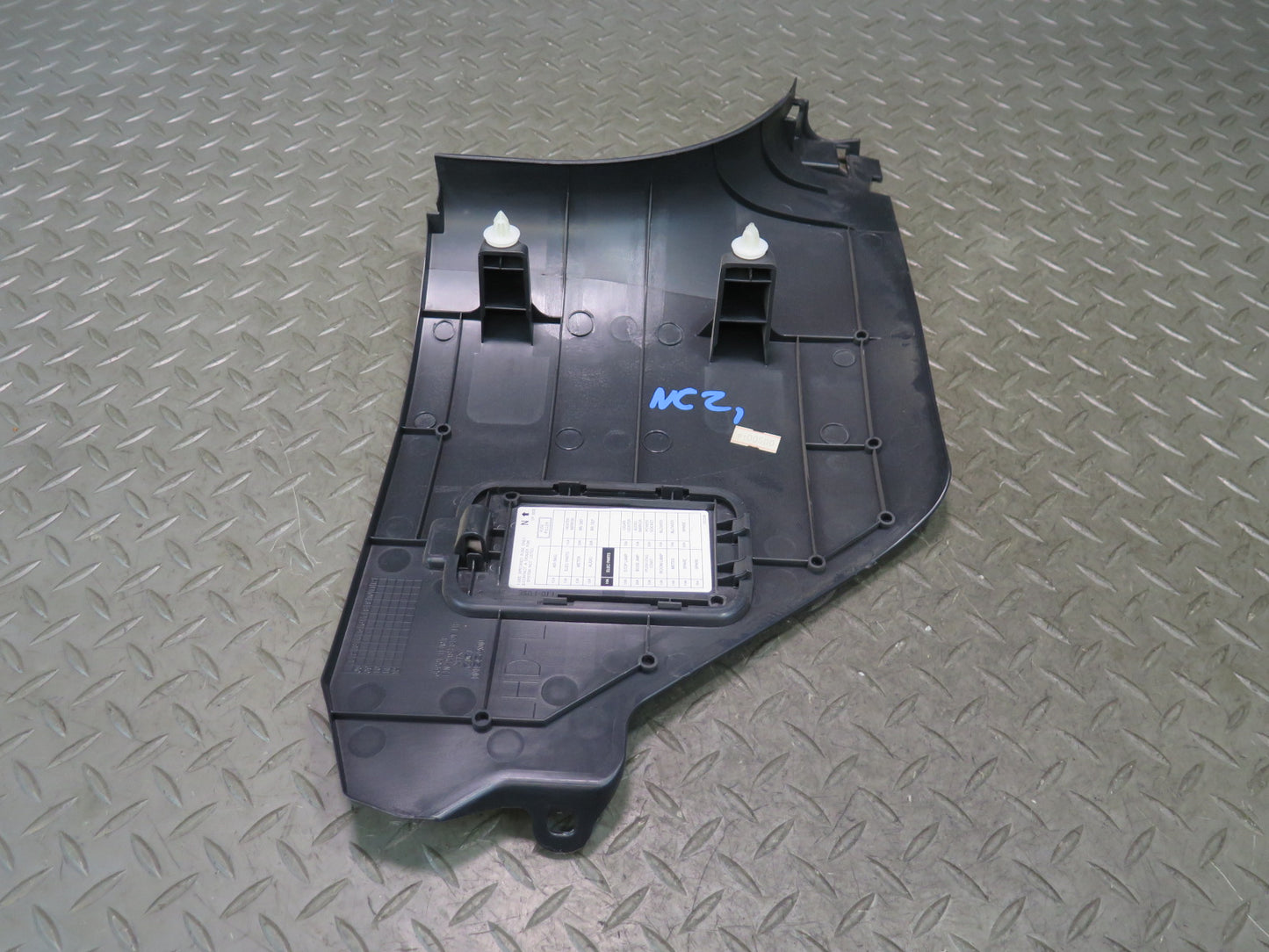 09-20 Nissan Z34 370Z Set of 2 Front Right & Left Kick Trim Cover Panel OEM