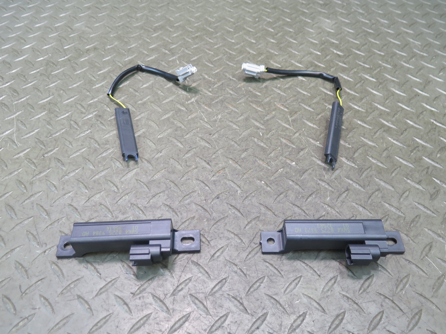09-20 Nissan Z34 370Z Set of 4 Keyless Entry Antenna Control Module Unit OEM