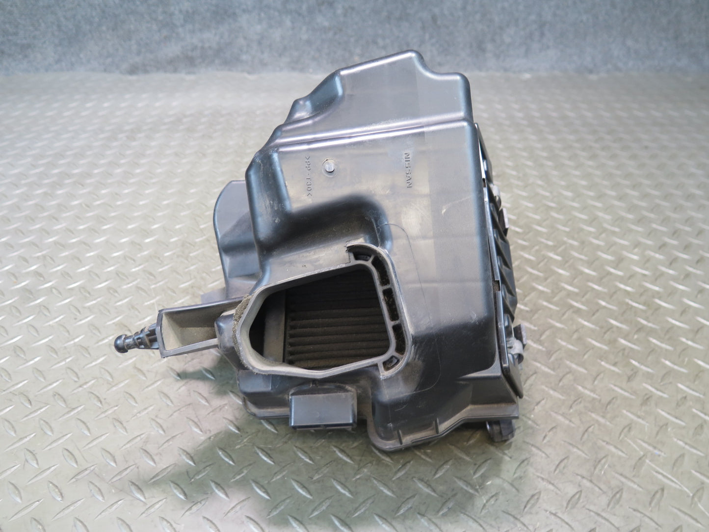 09-20 Nissan Z34 370Z Left Air Intake Cleaner Filter Box w MAF Sensor OEM