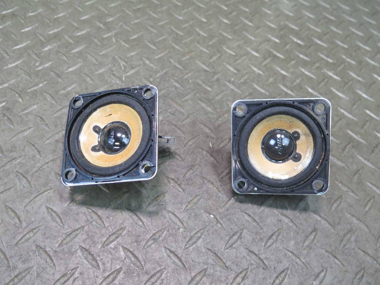09-19 Nissan 370Z Z34 Set of 2 Dash Front Left & Right Bose Speaker OEM