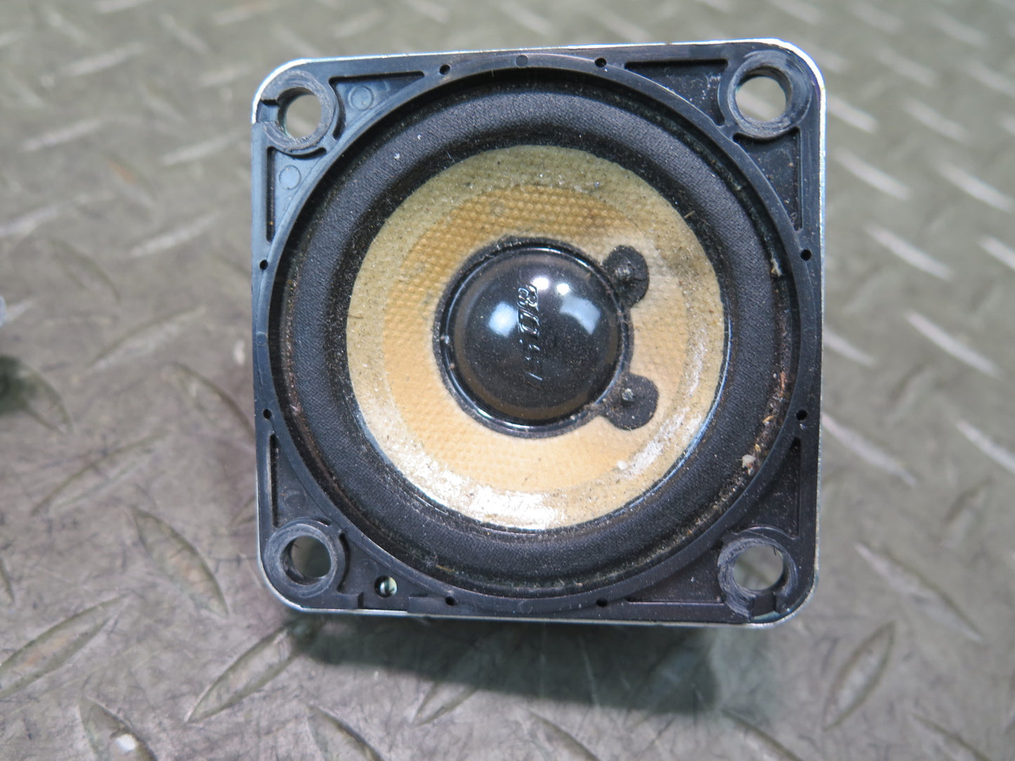 09-19 Nissan 370Z Z34 Set of 2 Dash Front Left & Right Bose Speaker OEM