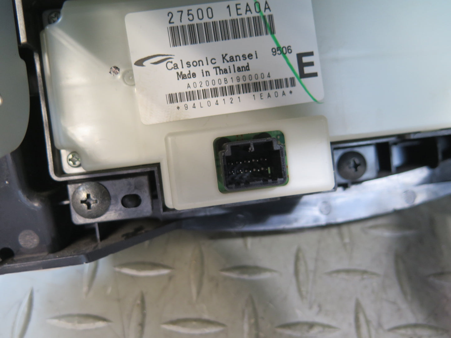 09-14 Nissan Z34 370Z Radio CD Player Receiver A/C Heater Climate Switch Set OEM