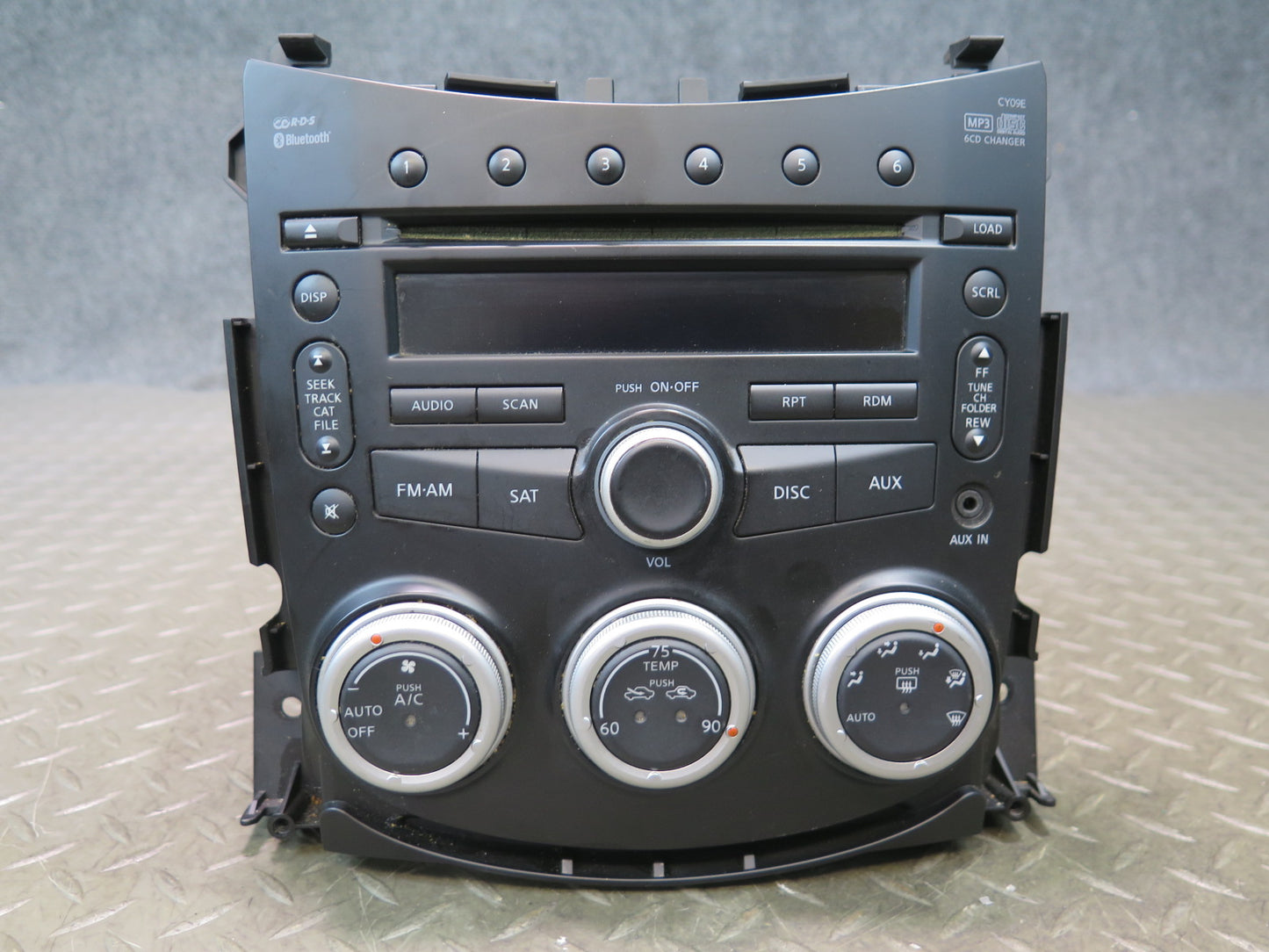 09-14 Nissan Z34 370Z Radio CD Player Receiver A/C Heater Climate Switch Set OEM