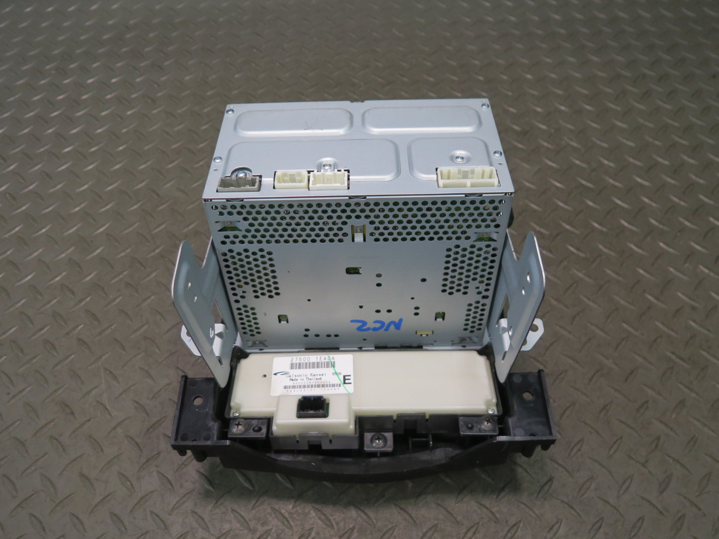 09-14 Nissan Z34 370Z Radio CD Player Receiver A/C Heater Climate Switch Set OEM