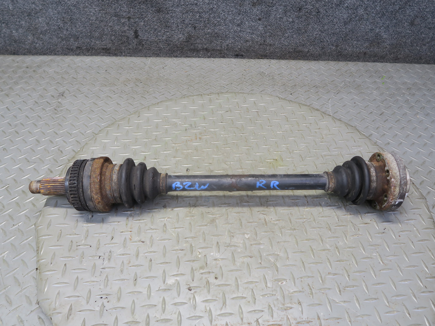 96-99 BMW E36/7 Z3 1.9L M44 Rear Left or Right Suspension Axle Shaft OEM
