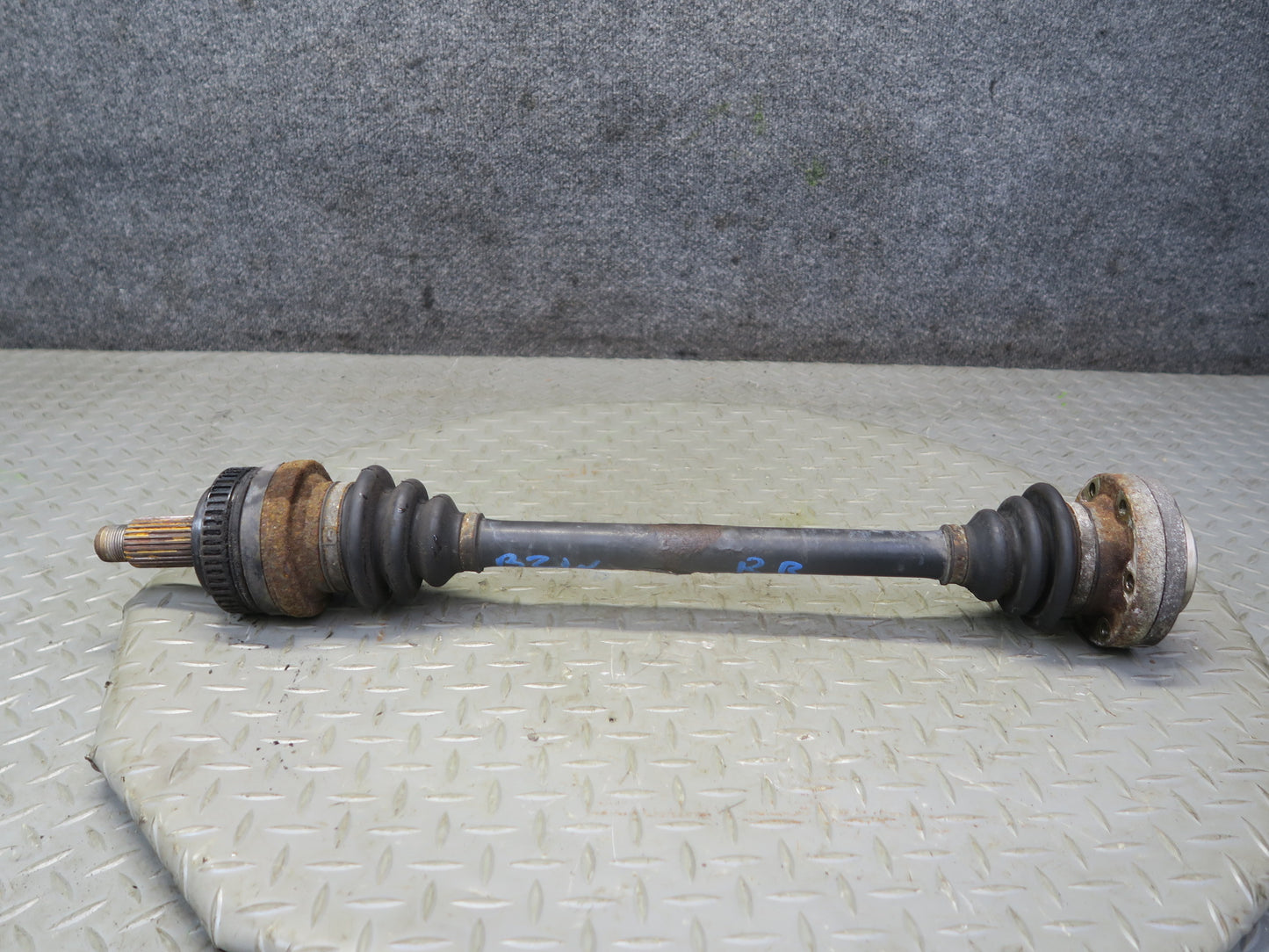 96-99 BMW E36/7 Z3 1.9L M44 Rear Left or Right Suspension Axle Shaft OEM