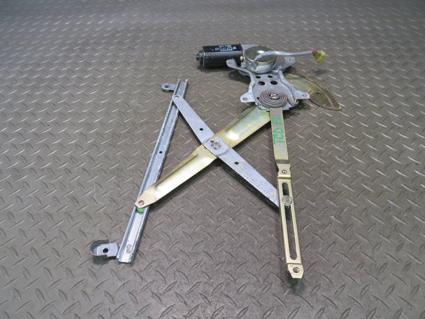 84-88 Toyota Cressida MX73 Sedan Front Left Door Window Regulator Motor OEM