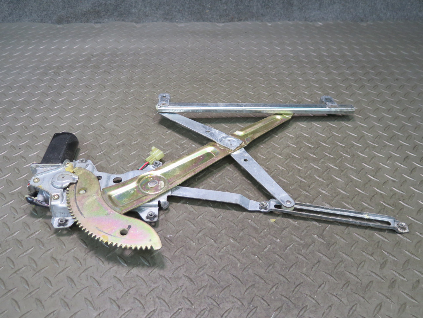84-88 Toyota Cressida MX73 Sedan Rear Left Door Window Regulator Motor OEM