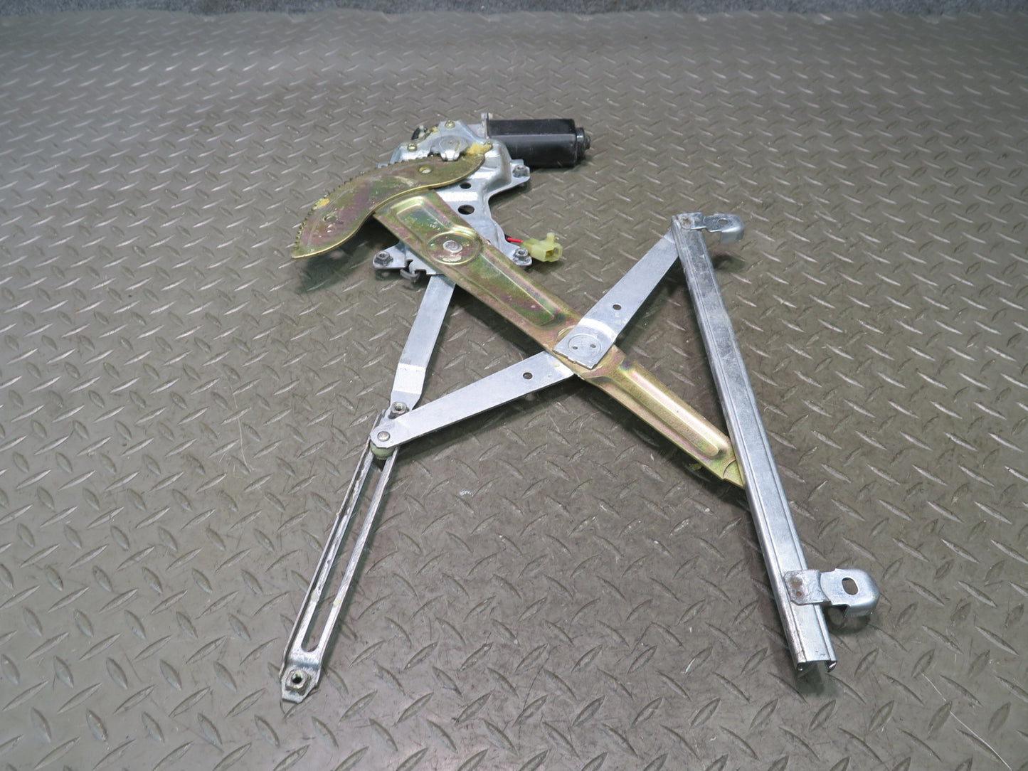 84-88 Toyota Cressida MX73 Sedan Rear Left Door Window Regulator Motor OEM