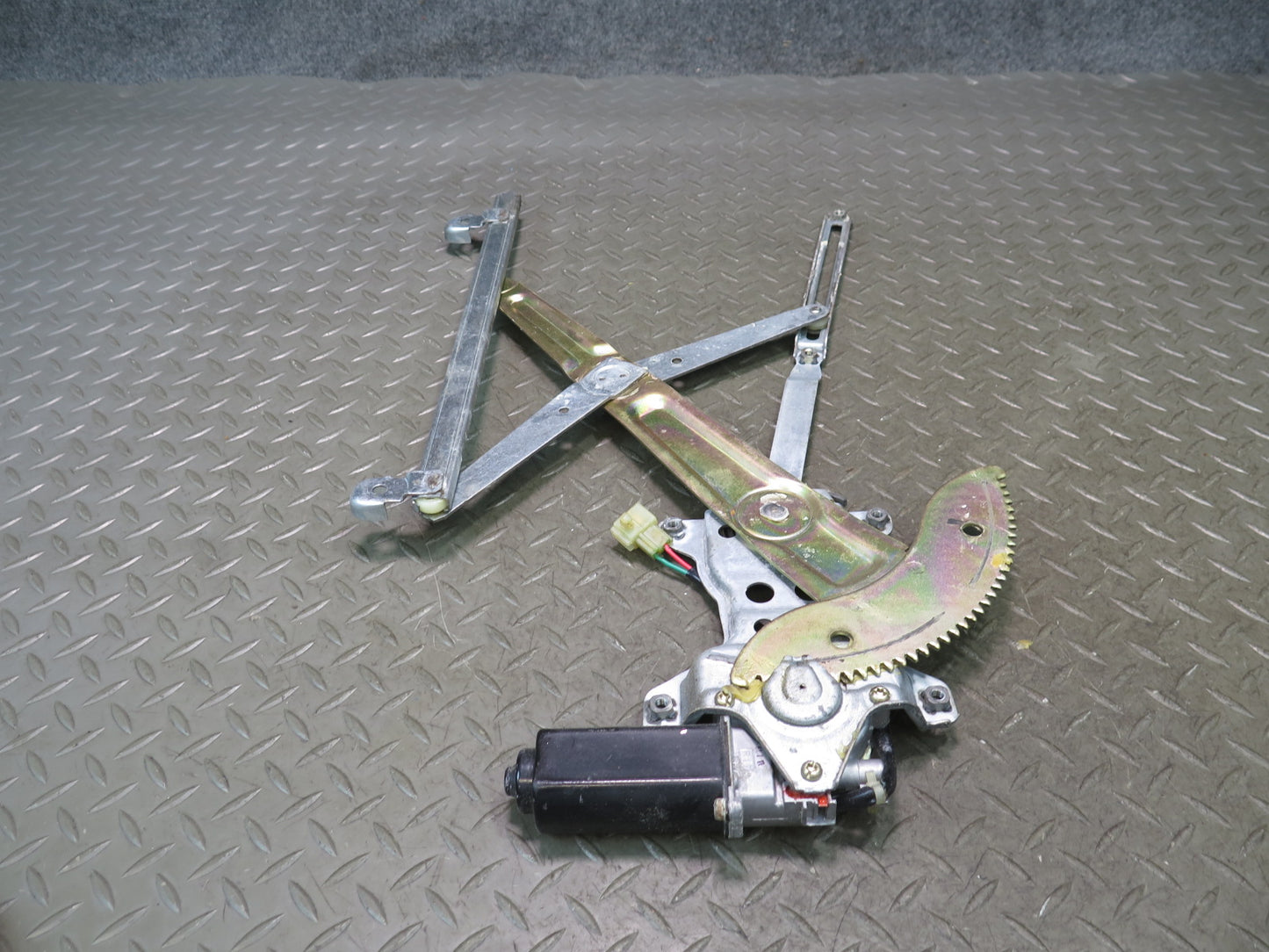 84-88 Toyota Cressida MX73 Sedan Rear Left Door Window Regulator Motor OEM