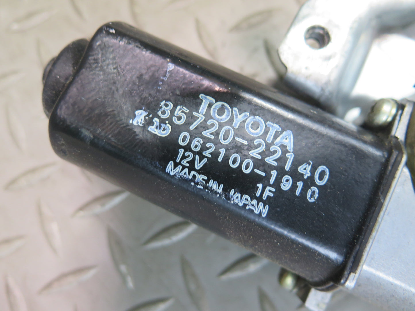 84-88 Toyota Cressida MX73 Sedan Rear Right Door Window Regulator Motor OEM