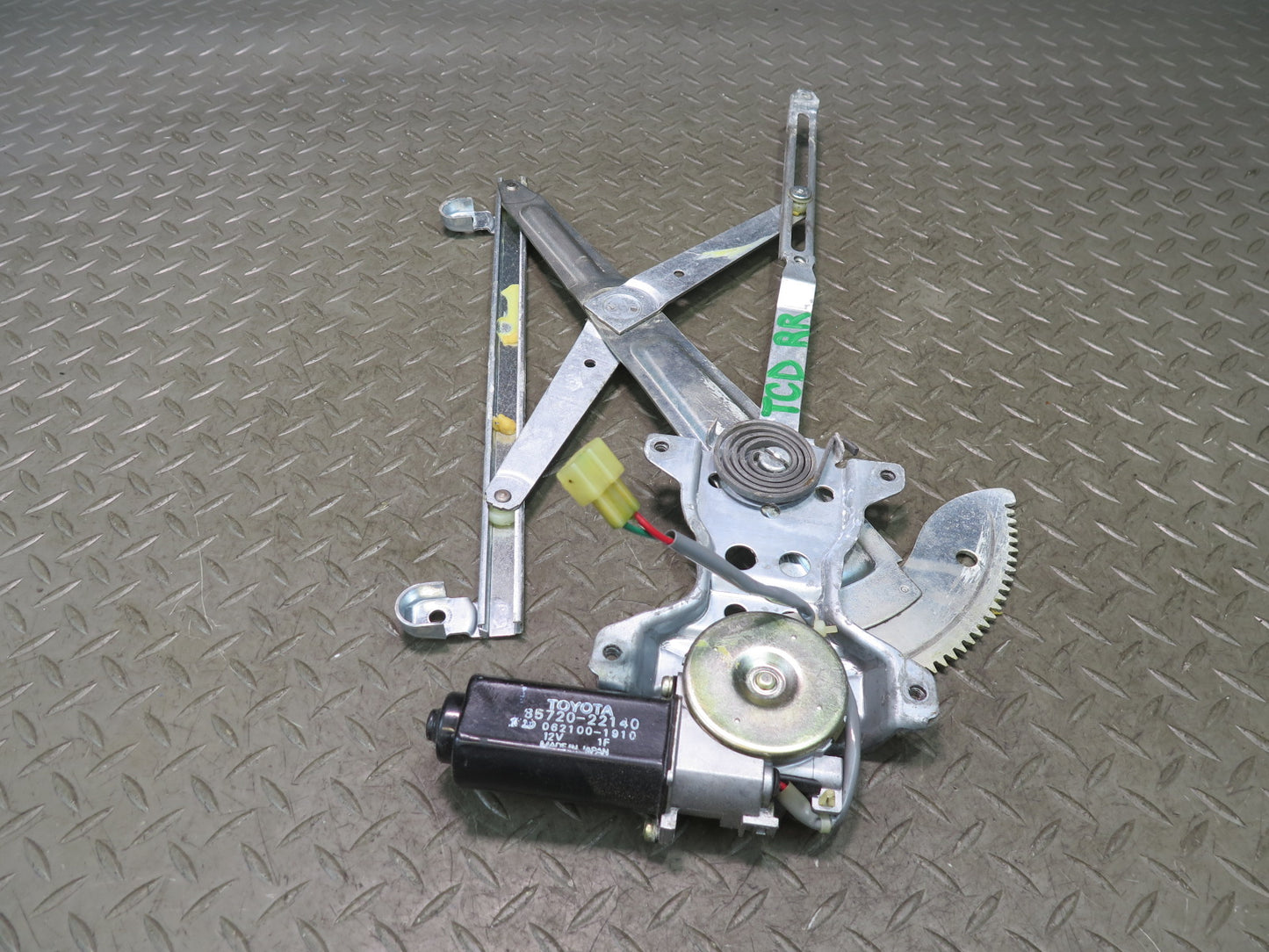 84-88 Toyota Cressida MX73 Sedan Rear Right Door Window Regulator Motor OEM
