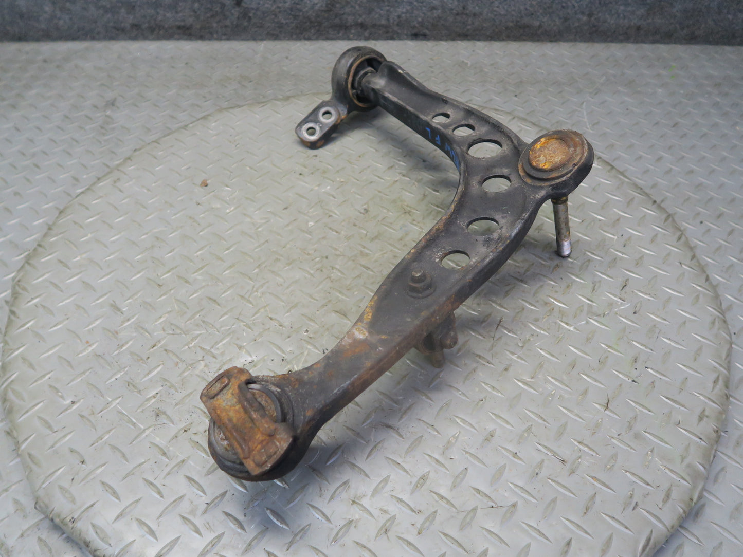96-02 BMW E36/7 Z3 Front Right Suspension Lower Control Arm OEM