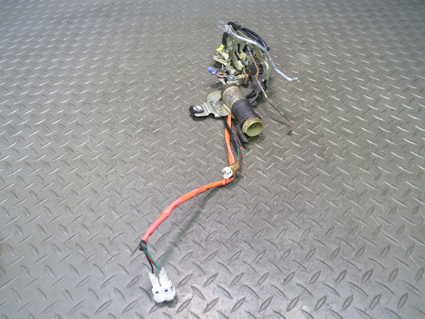84-88 Toyota Cressida MX73 Sedan Front Left Door Lock Latch w Actuator 45K OEM