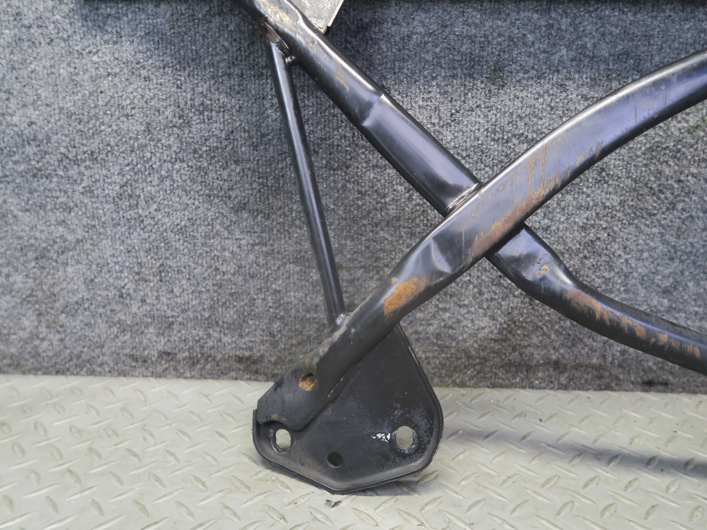 96-02 BMW E36/7 Z3 Front Suspension Crossmember Subframe Brace