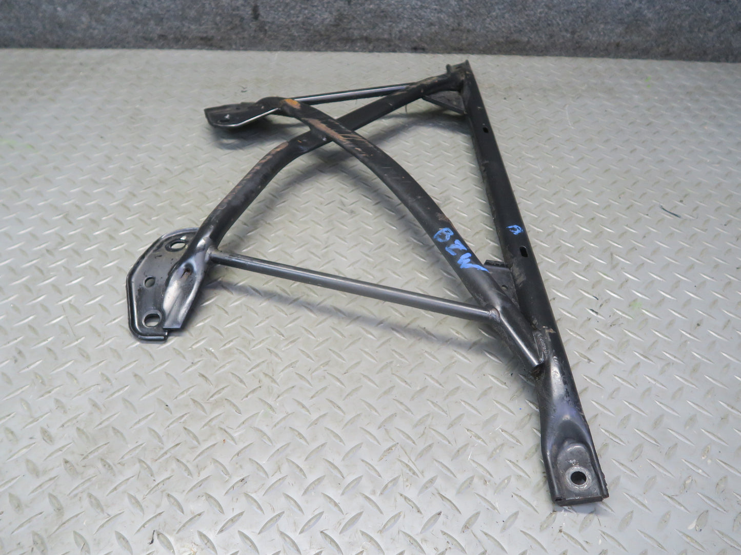 96-02 BMW E36/7 Z3 Front Suspension Crossmember Subframe Brace