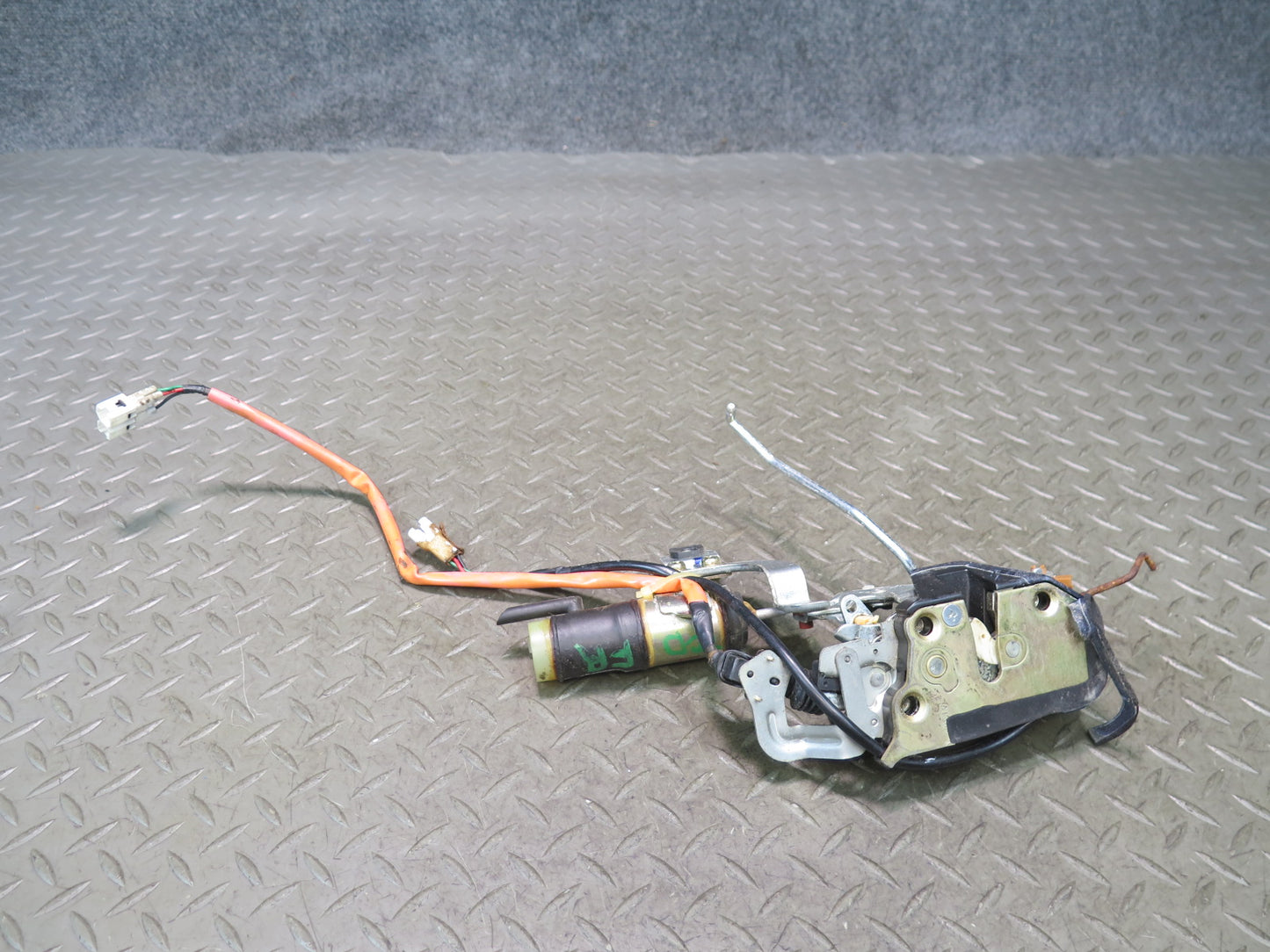 84-88 Toyota Cressida MX73 Sedan Front Right Door Lock Latch w Actuator 45K OEM