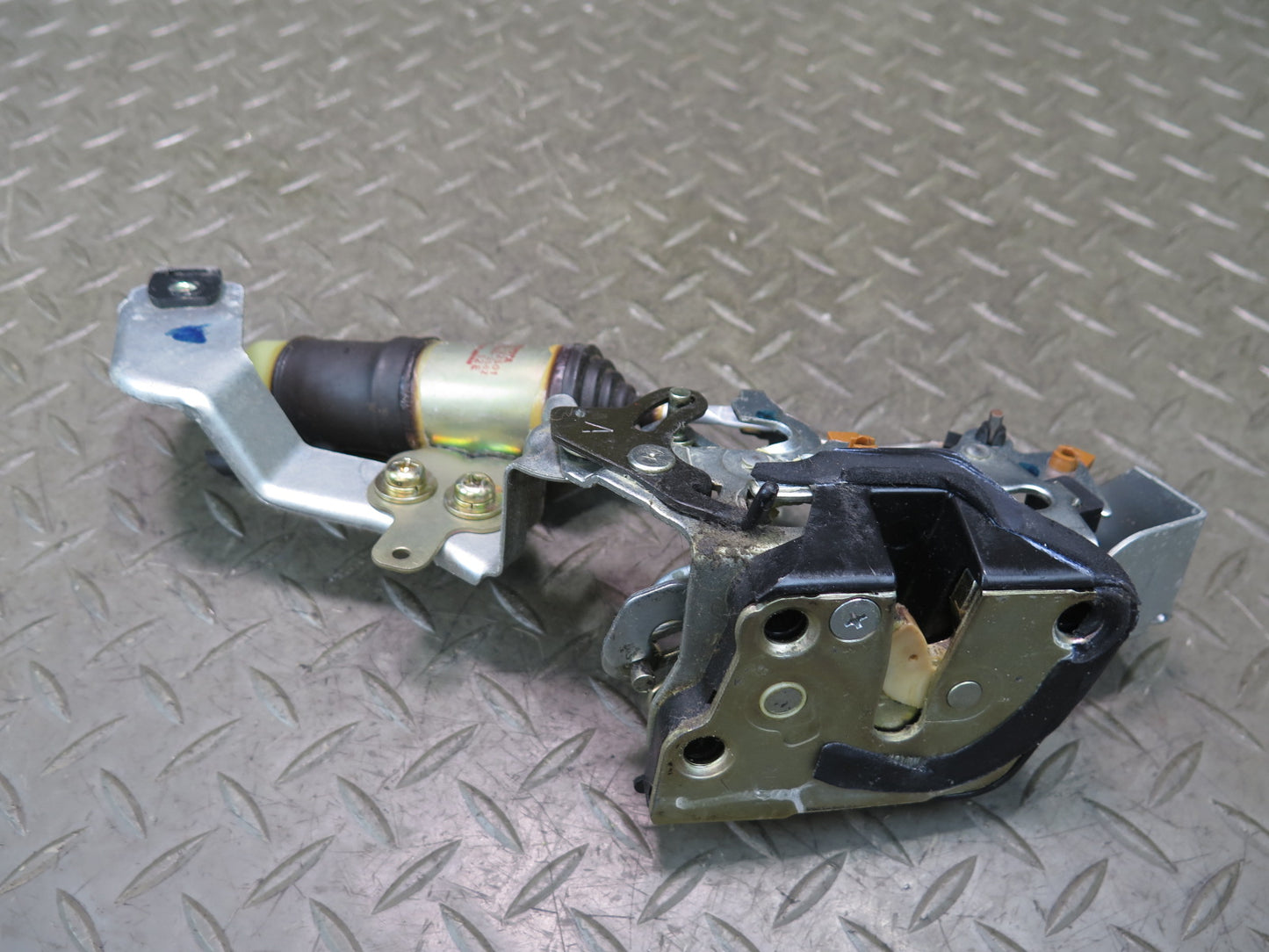 84-88 Toyota Cressida MX73 Sedan Rear Right Door Lock Latch w Actuator 45K OEM