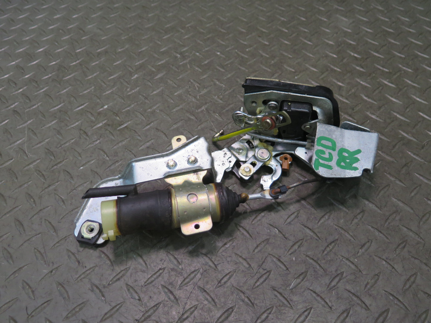84-88 Toyota Cressida MX73 Sedan Rear Right Door Lock Latch w Actuator 45K OEM