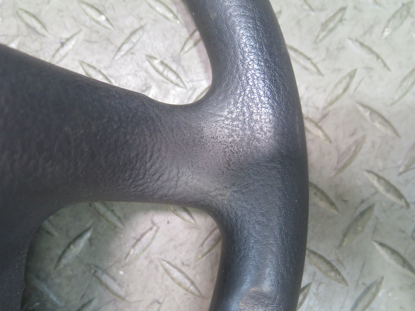 99-03 VW Eurovan T4 4-SPOKE Steering Black OEM