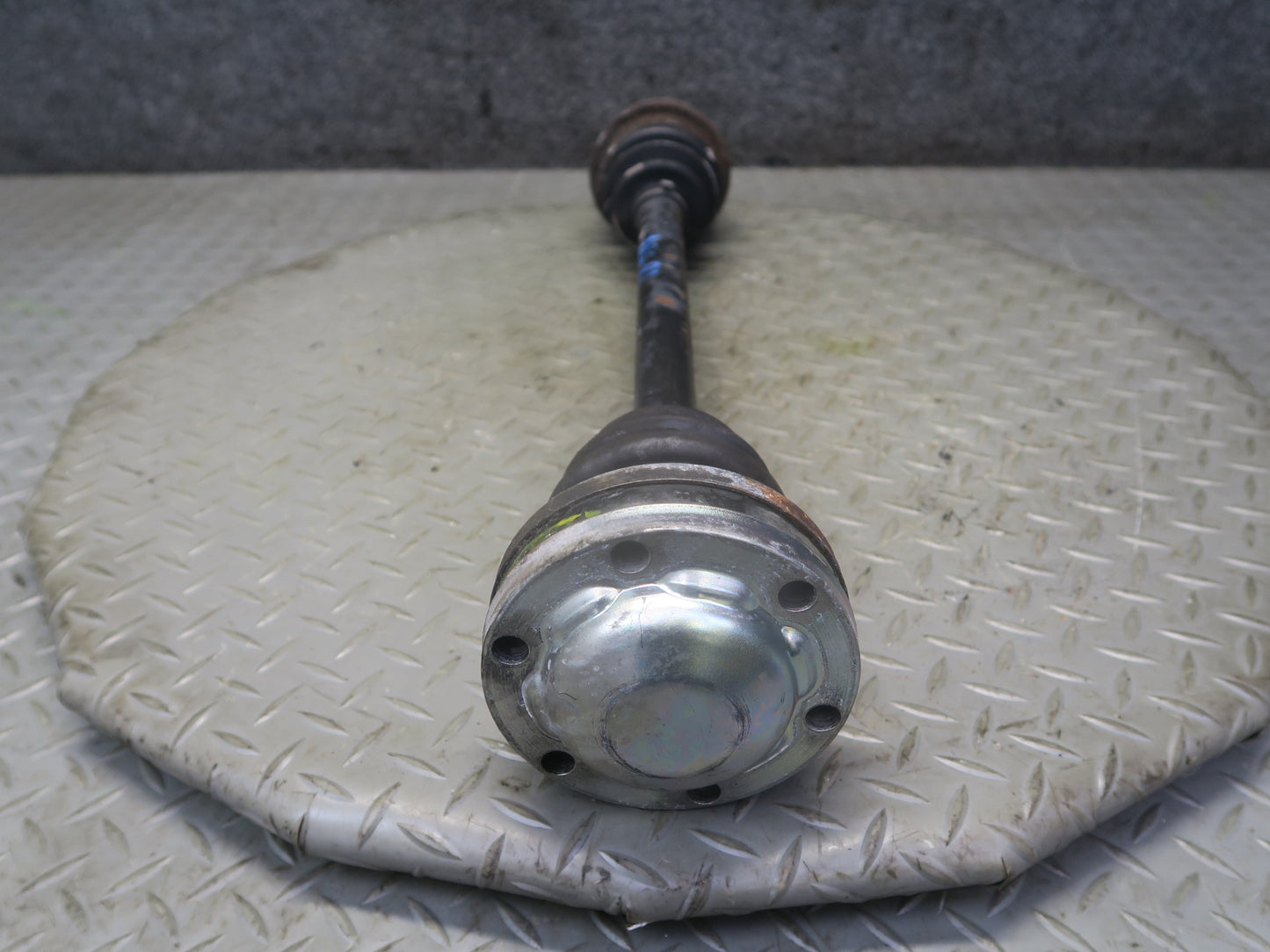1985-1986 Porsche 928 S A/T Rear Left or Right Side Suspension Axle Shaft