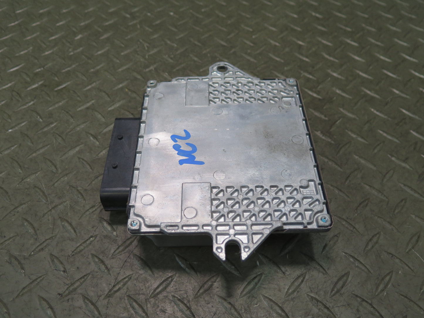 09-10 Nissan Z34 370Z VQ37VHR Variable Valve Control Module Unit 23751-JK00B OEM