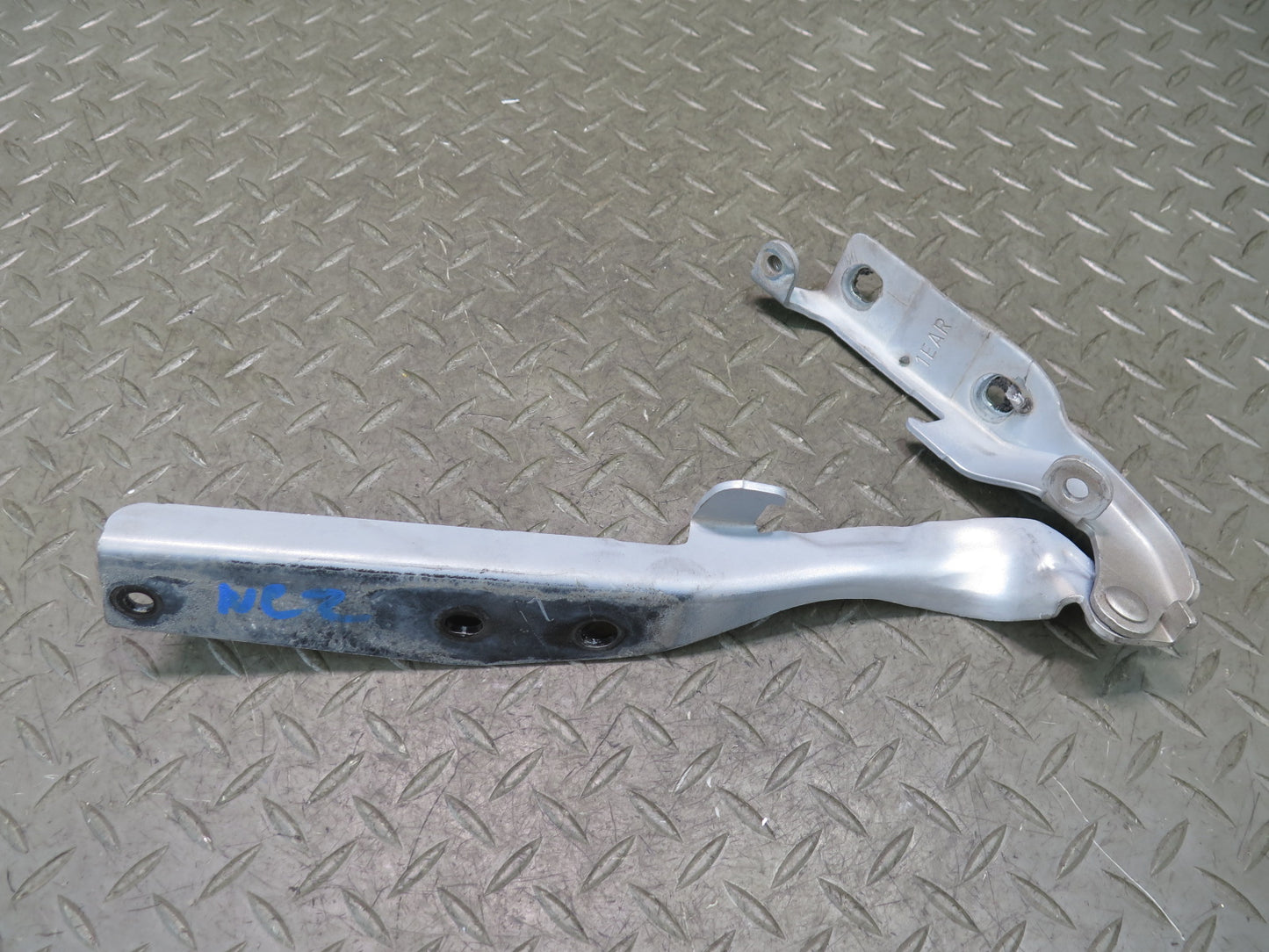 09-20 Nissan Z34 370Z Set of 2 Front Left & Right Hood Hinge OEM