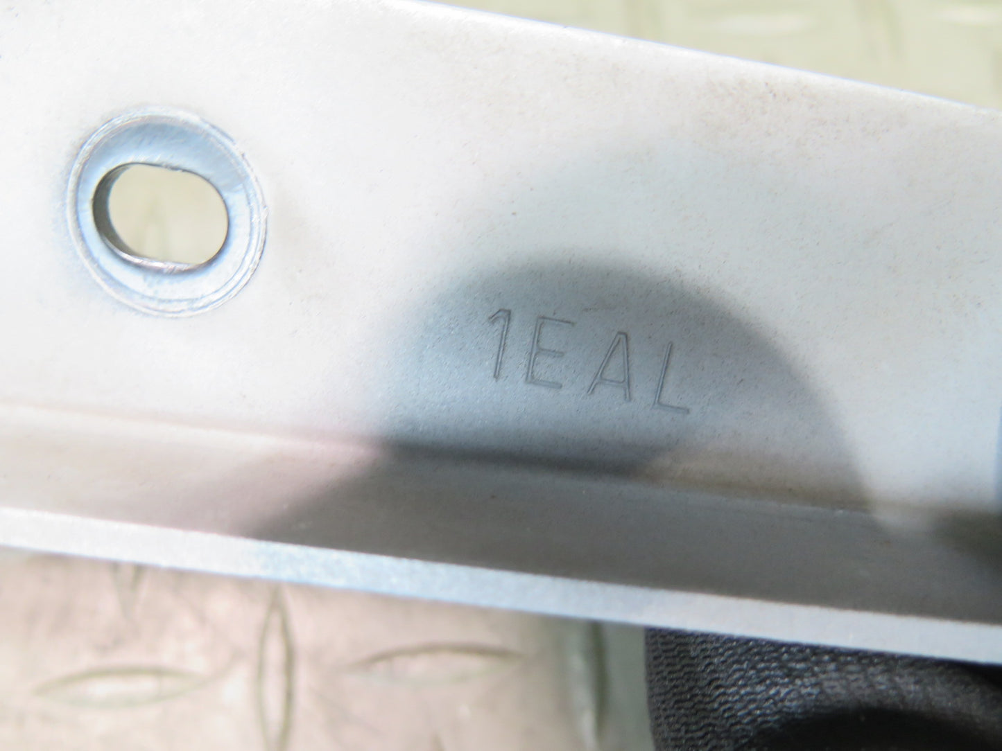 09-20 Nissan Z34 370Z Set of 2 Front Left & Right Hood Hinge OEM