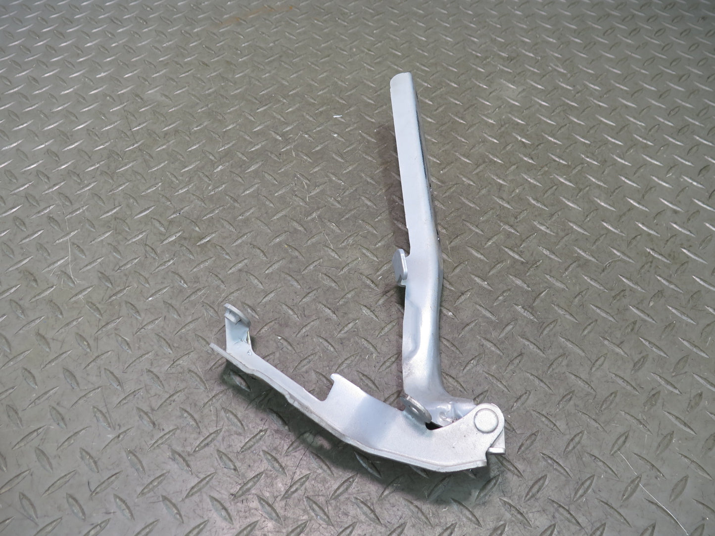 09-20 Nissan Z34 370Z Set of 2 Front Left & Right Hood Hinge OEM