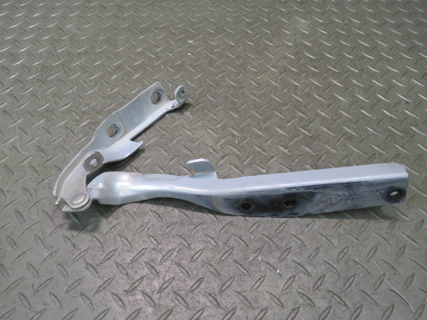 09-20 Nissan Z34 370Z Set of 2 Front Left & Right Hood Hinge OEM