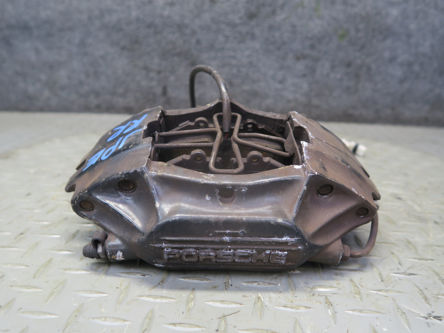 1987-1991 Porsche 928 S4 Rear Left & Right Side Brembo Brake Caliper Set of 2