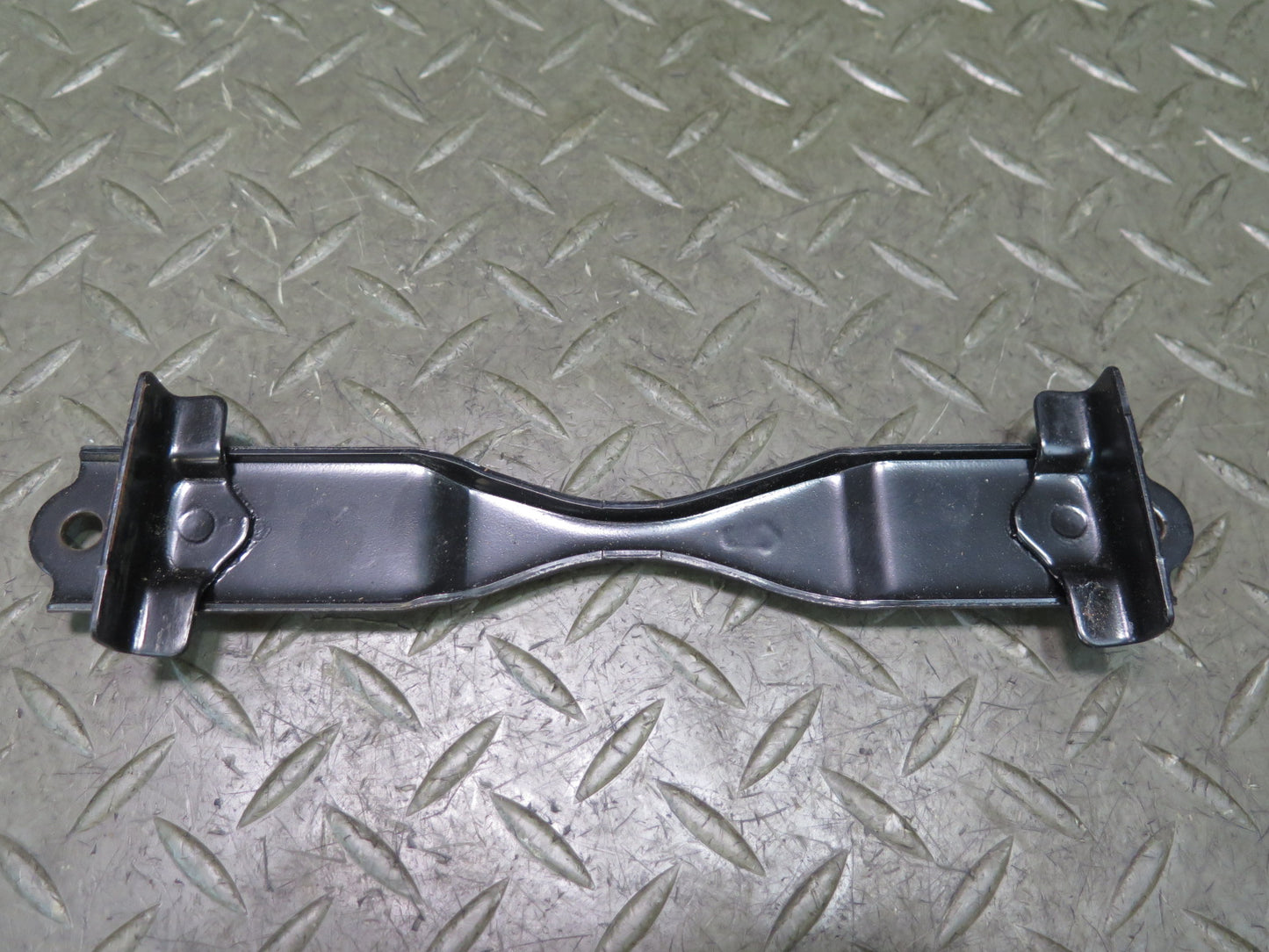 09-20 Nissan Z34 370Z Battery Tray Mount Tie Down KIT Set OEM