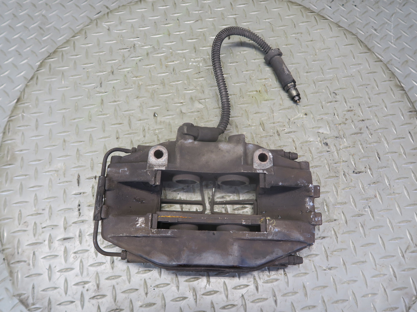 1987-1991 Porsche 928 S4 Front Left & Right Side Brembo Brake Caliper Set of 2